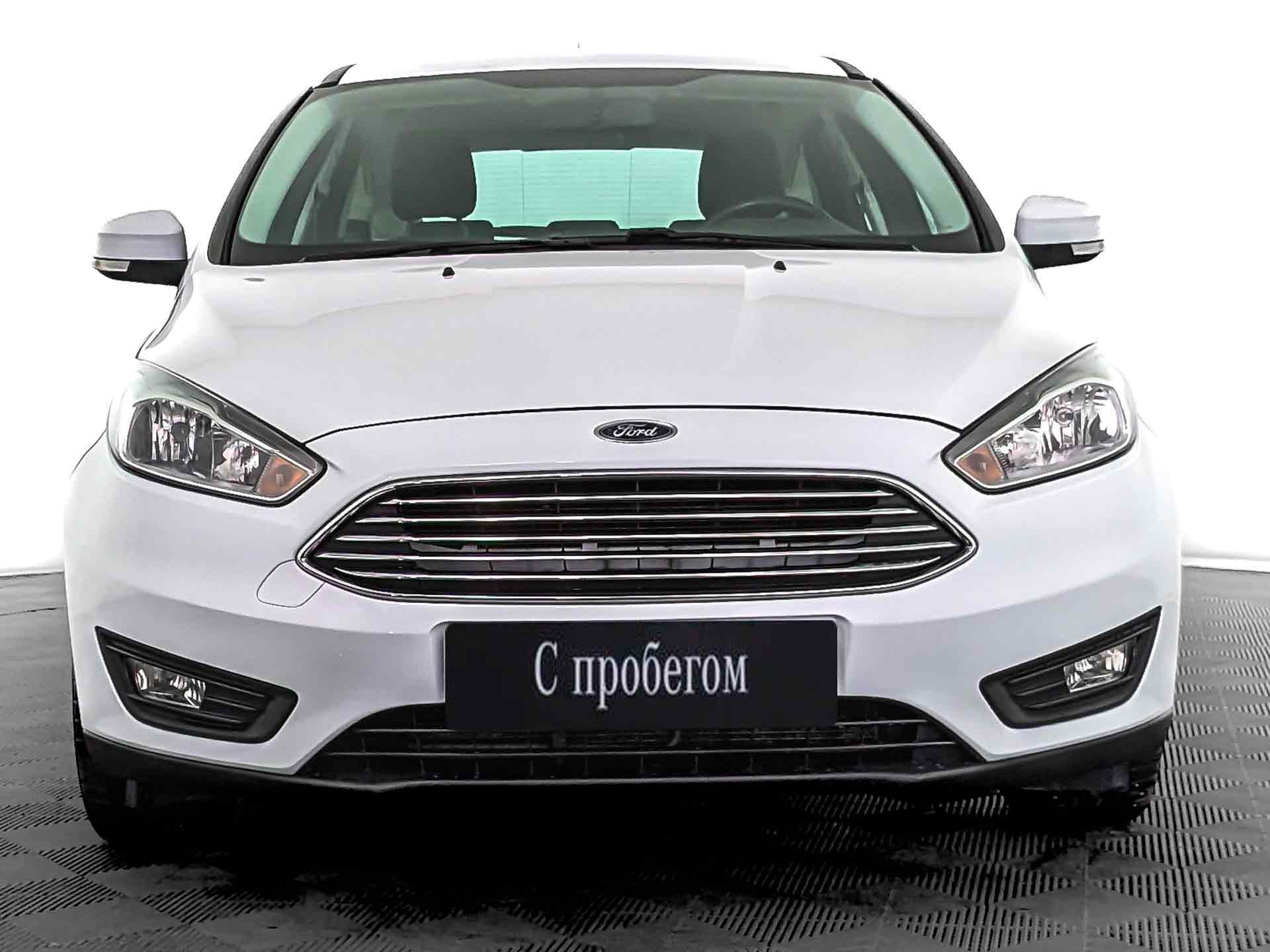 Ford Focus белый, 2018, 49 723 км