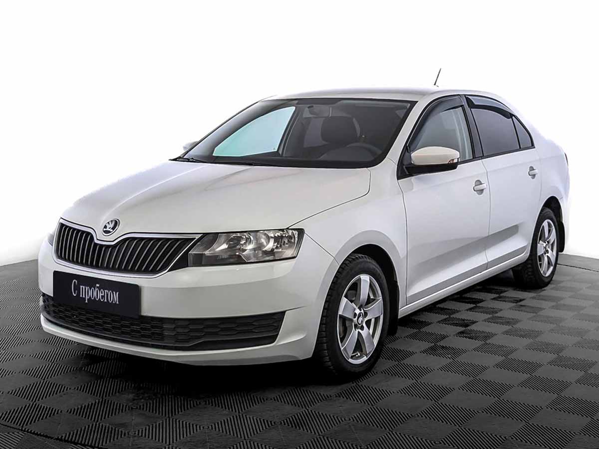 Skoda Rapid Белый, 2019, 132 368 км