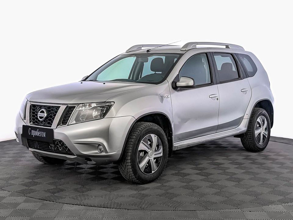 Nissan Terrano Серебряный, 2018, 81 025 км