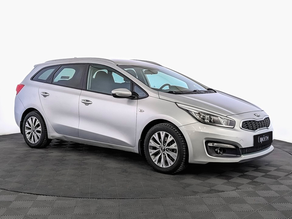 Kia Ceed Серебристый, 2016, 131 652 км