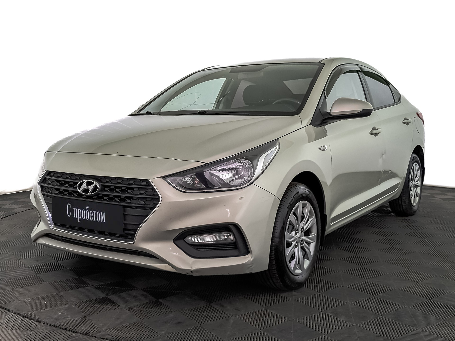 Hyundai Solaris Бежевый, 2018, 114 882 км