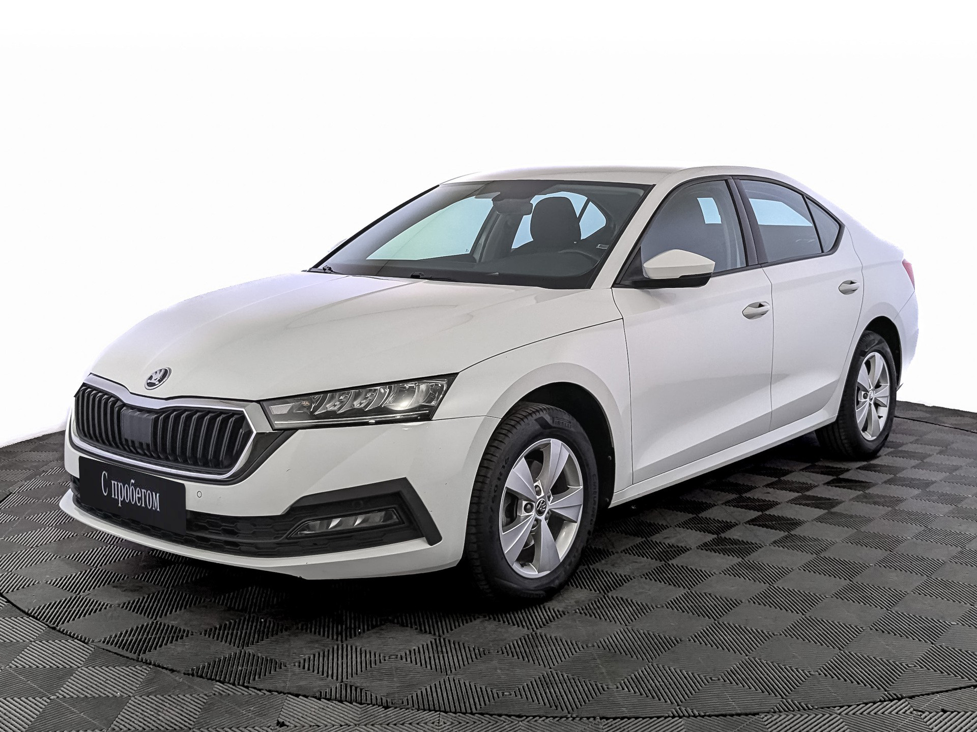 Skoda Octavia Белый, 2021, 62 518 км