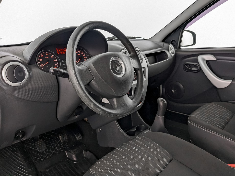 Renault Logan Бежевый, 2013, 67 000 км