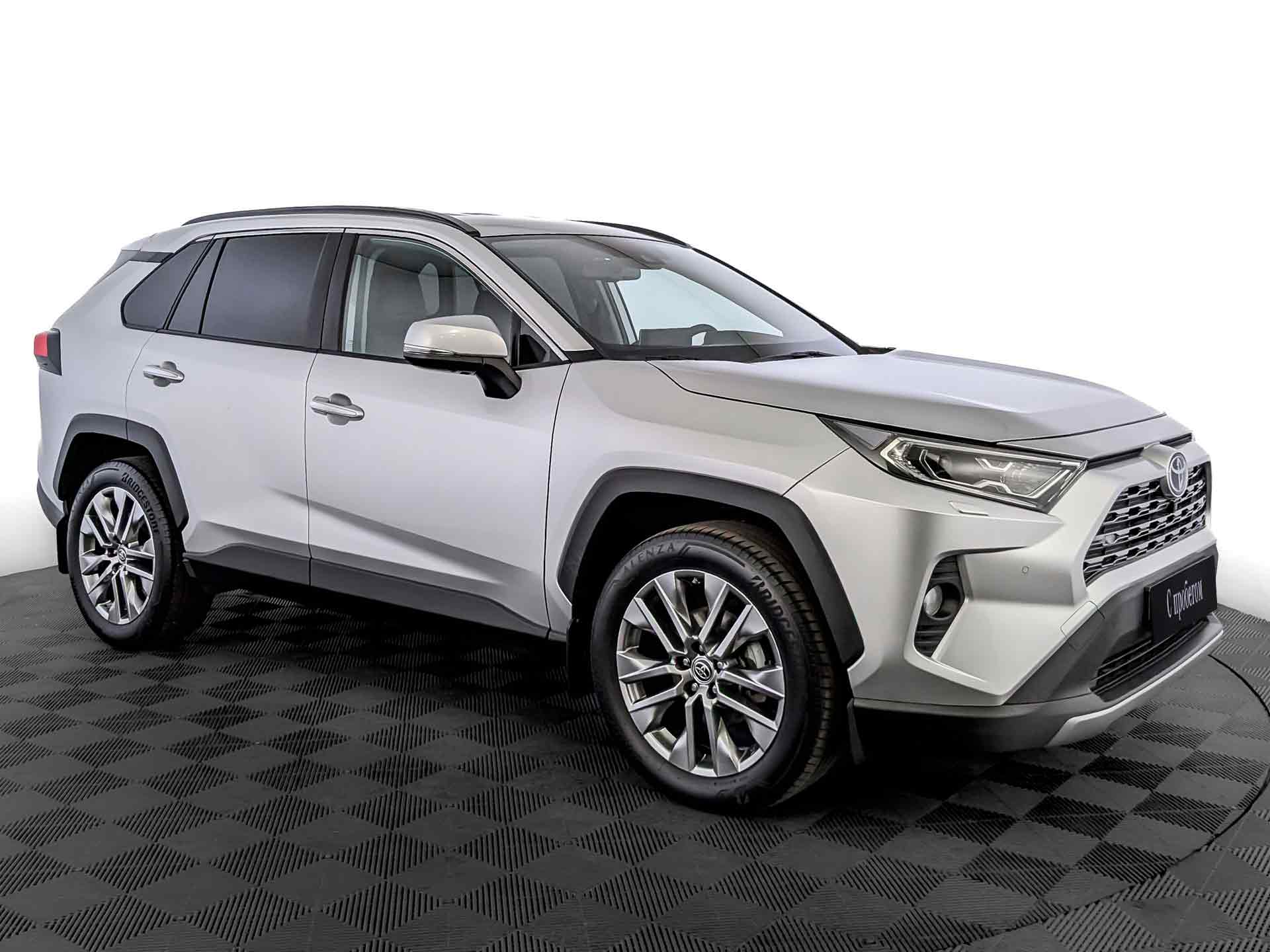 Toyota RAV4 Серый, 2022, 44 867 км