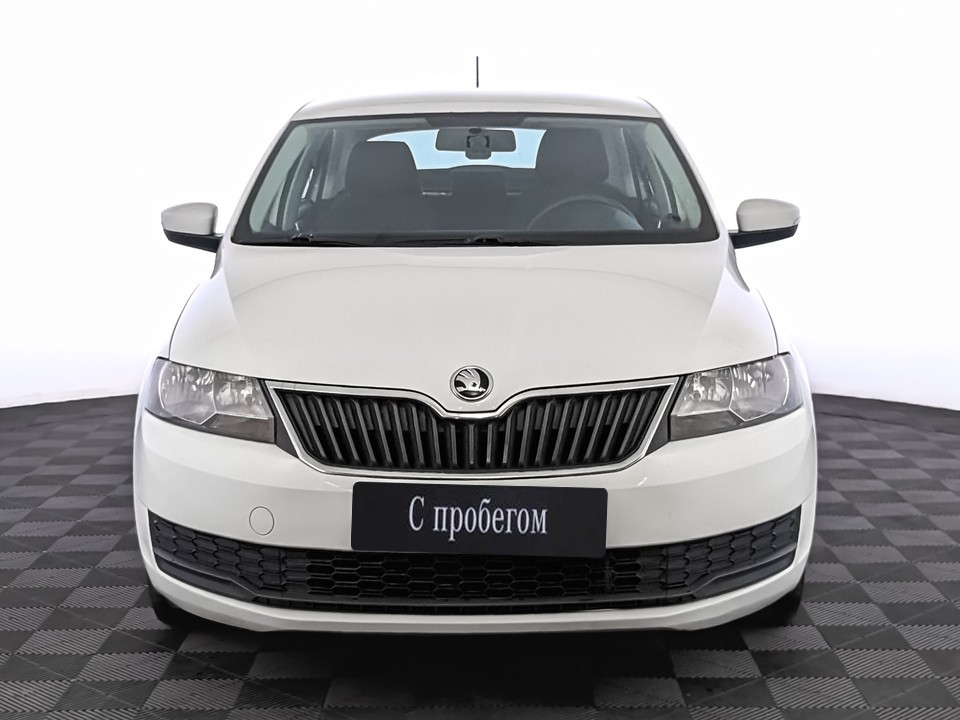 Skoda Rapid Белый, 2017, 201 534 км