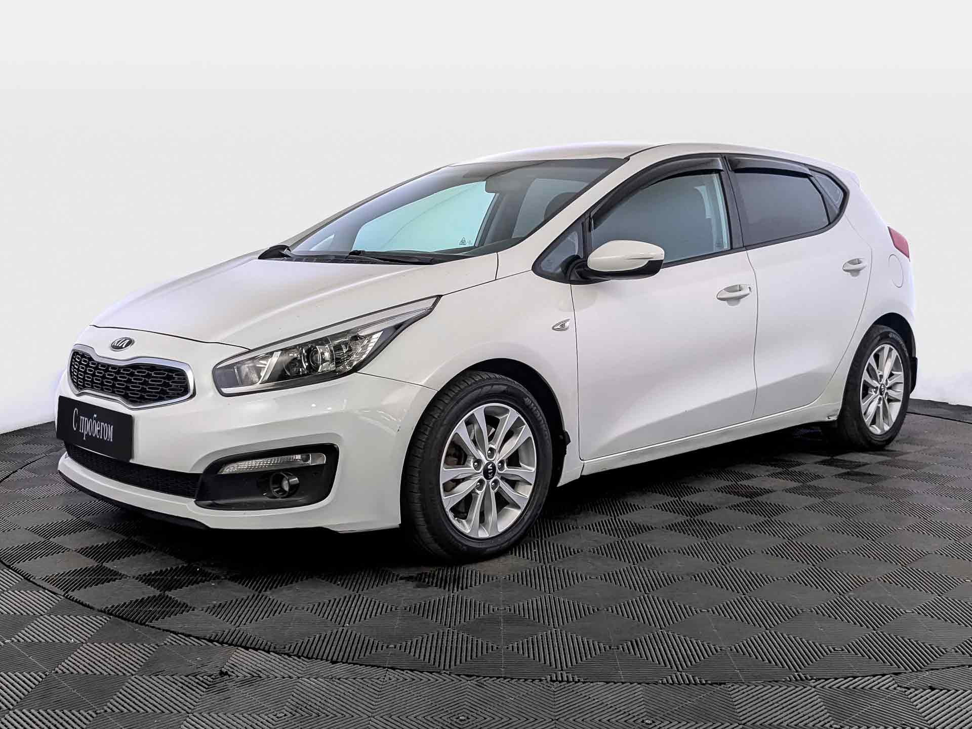 Kia Ceed Белый, 2017, 134 272 км