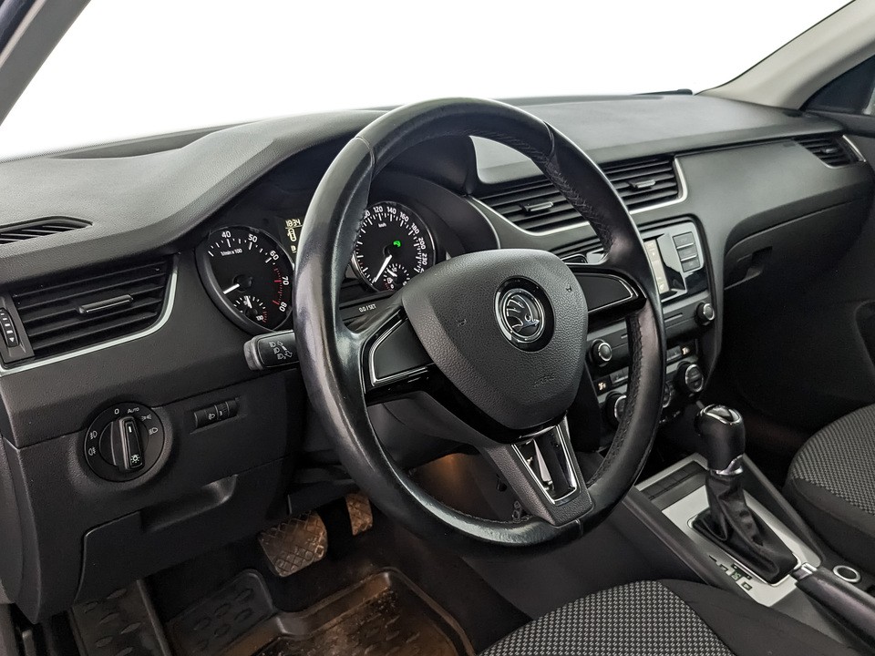 Skoda Octavia Серый, 2016, 143 846 км