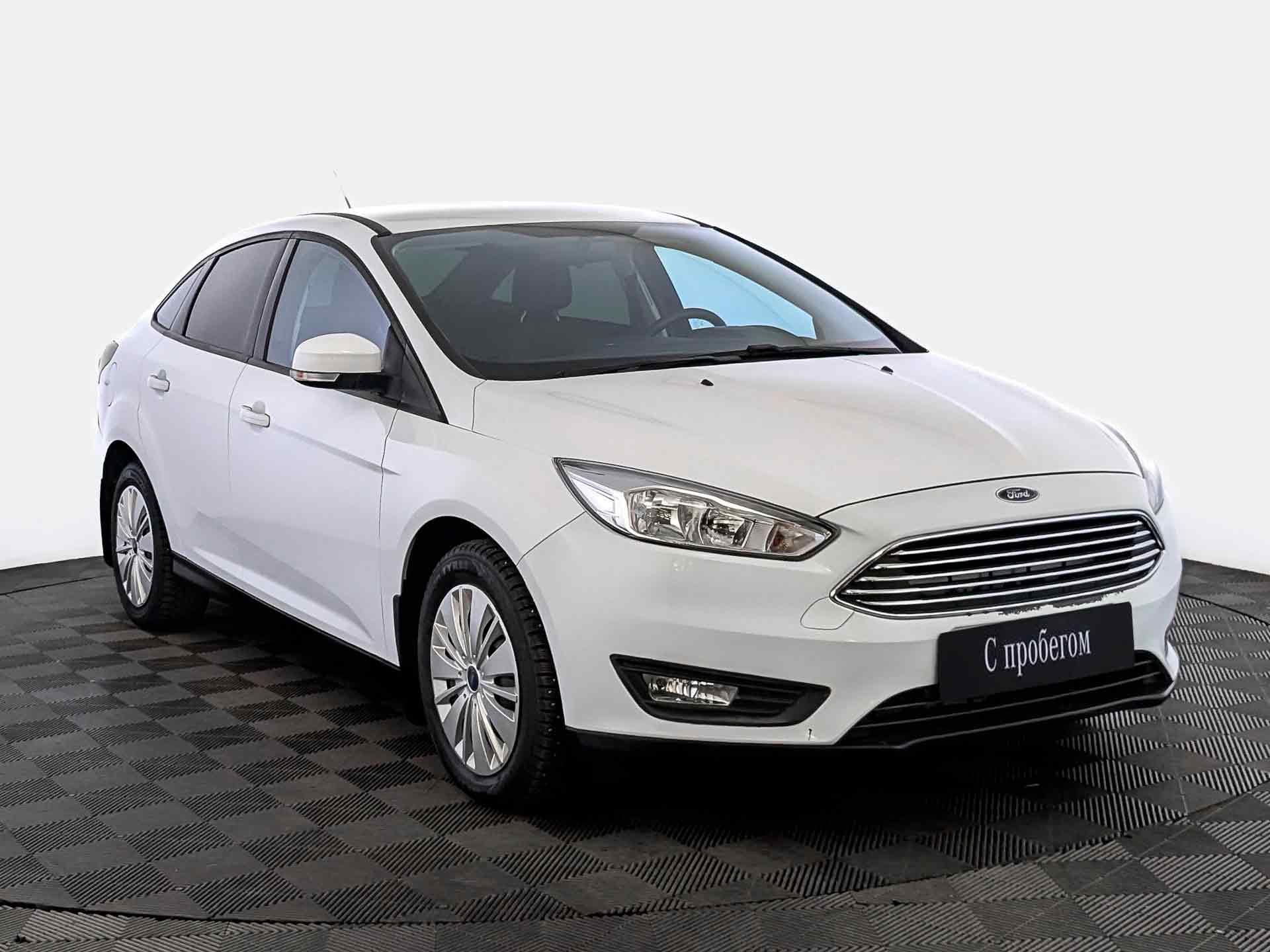 Ford Focus белый, 2018, 57 261 км