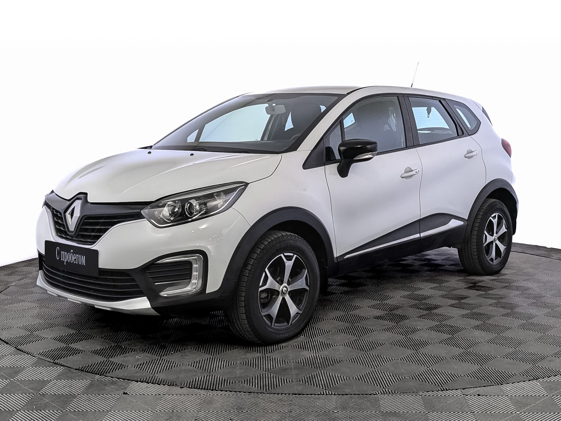 Renault Kaptur Белый, 2019, 104 695 км