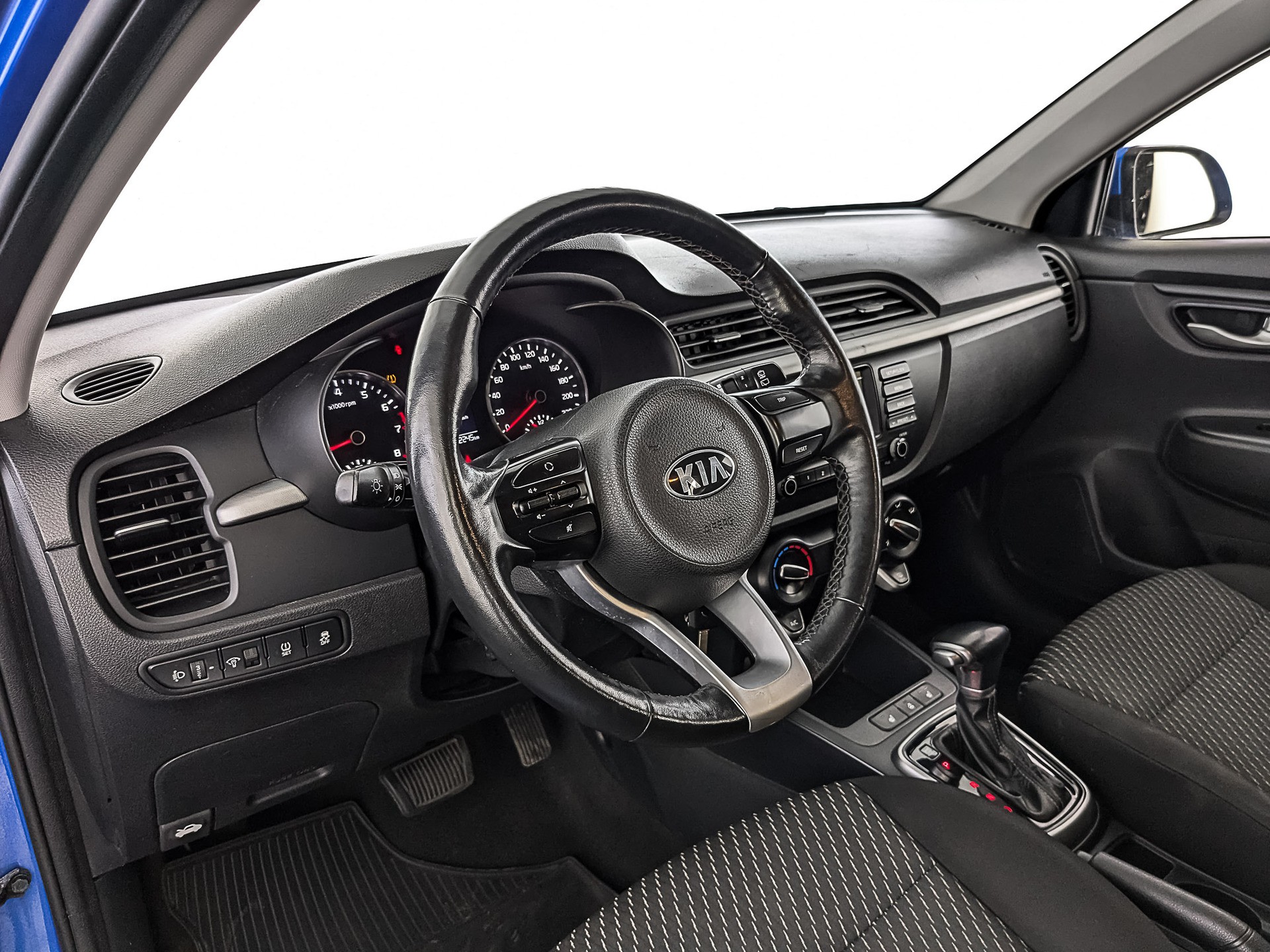 Kia Rio Синий, 2019, 172 239 км