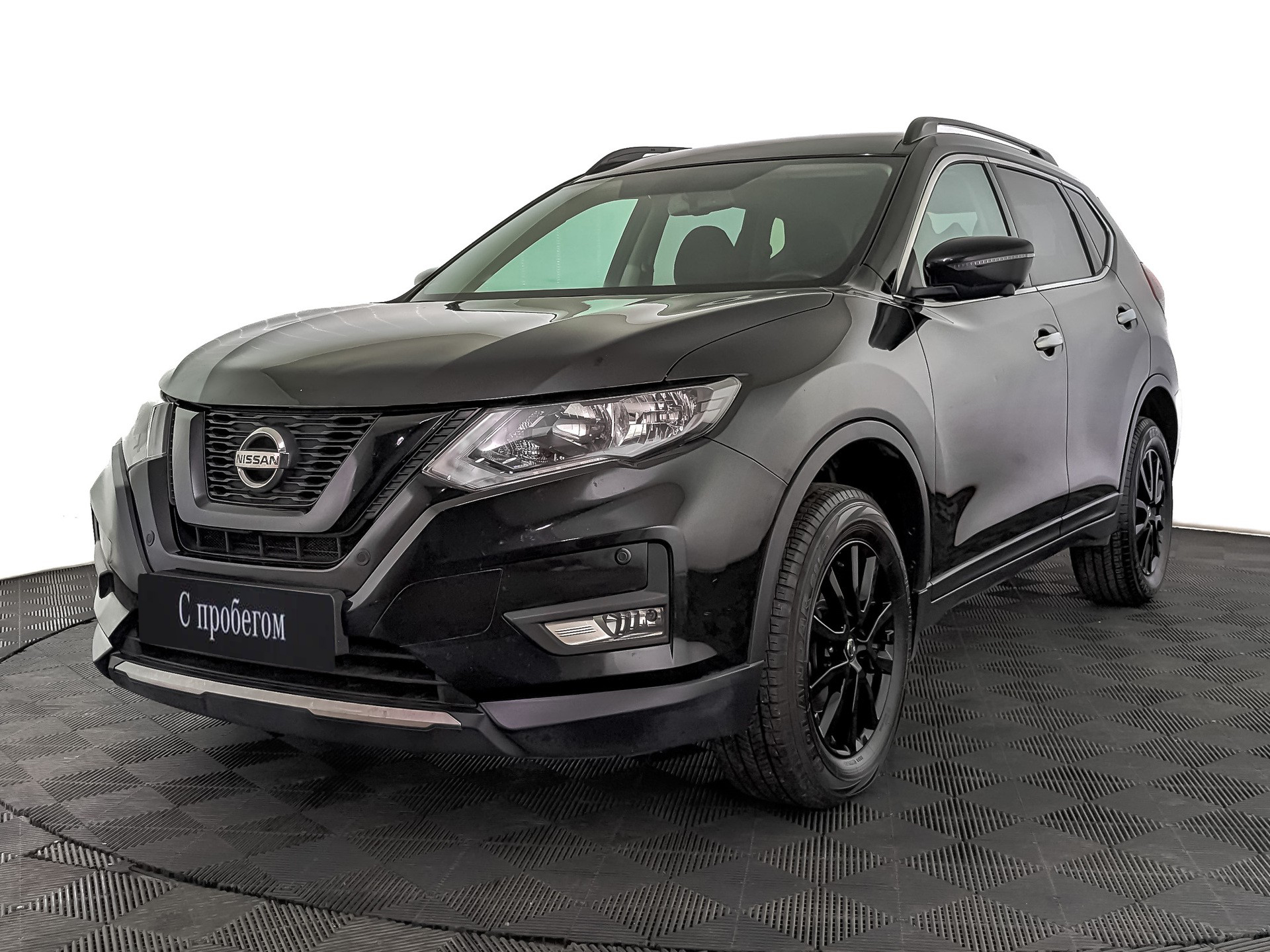 Nissan X-Trail черный, 2021, 67 374 км