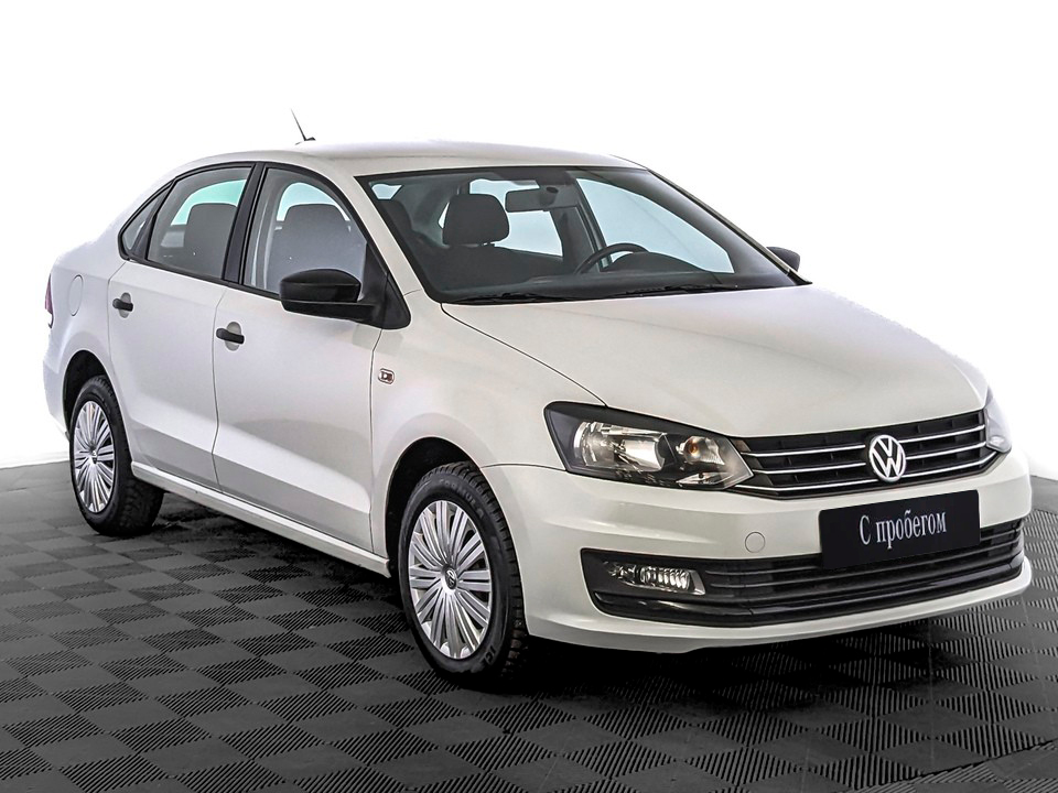 Volkswagen Polo Белый, 2018, 96 078 км