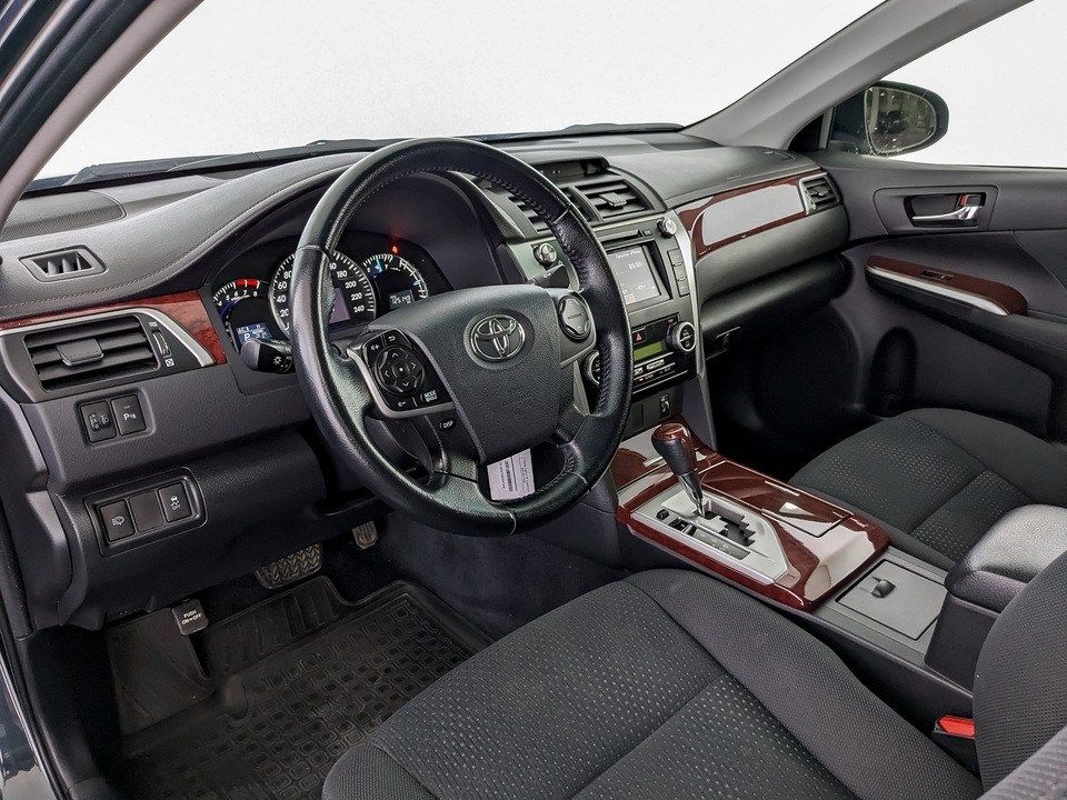 Toyota Camry Черный, 2013, 125 080 км