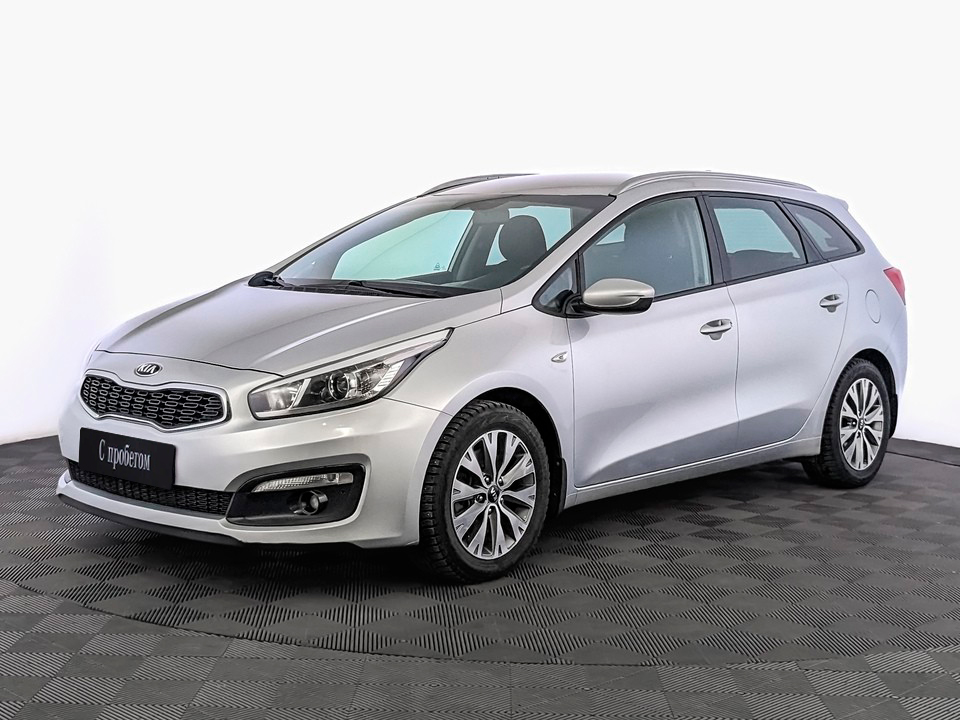 Kia Ceed Серебристый, 2016, 131 652 км