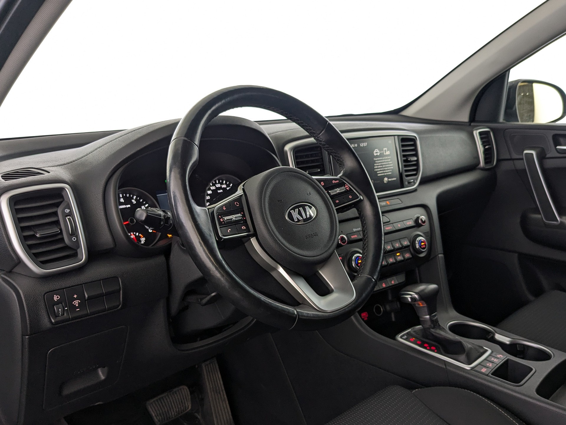 Kia Sportage Черный, 2021, 79 081 км