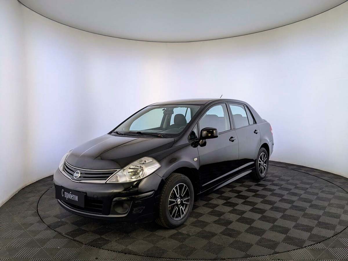 Nissan Tiida Черный, 2011, 120 858 км