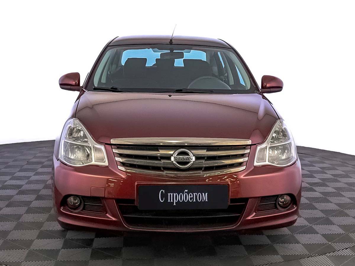 Nissan Almera Красный, 2016, 93 457 км