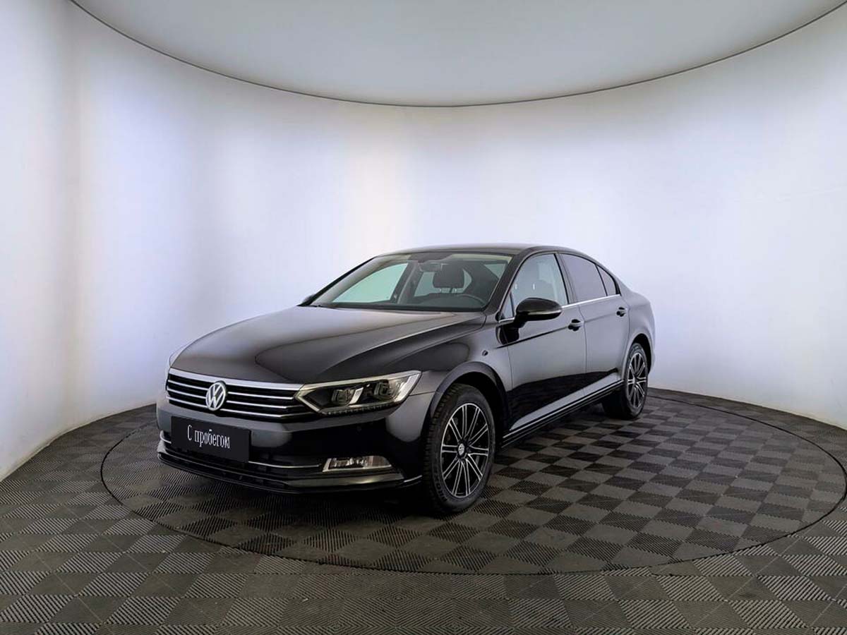 Volkswagen Passat Черный, 2015, 124 124 км