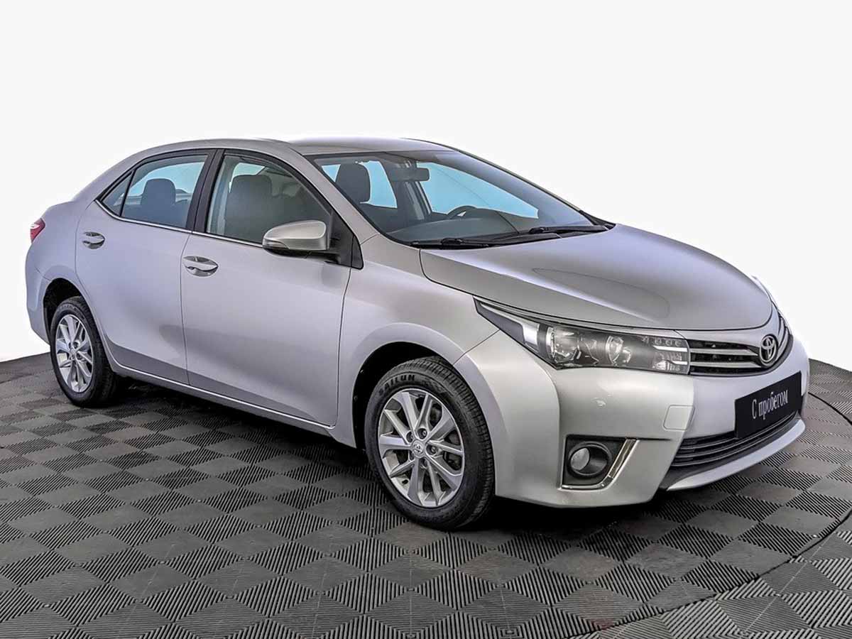 Toyota Corolla Серебряный, 2016, 163 106 км