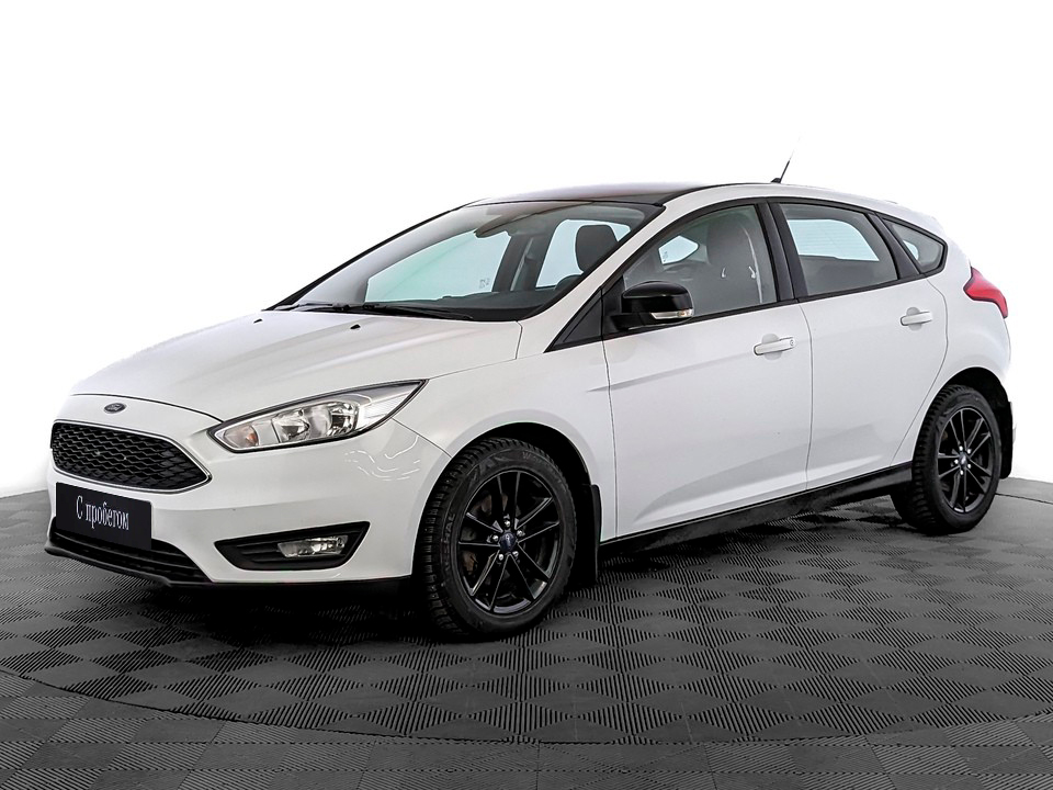 Ford Focus белый, 2016, 63 986 км