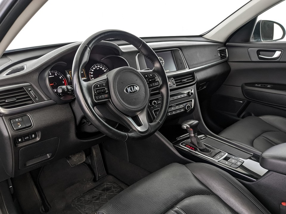 Kia Optima Серебристый, 2016, 58 071 км