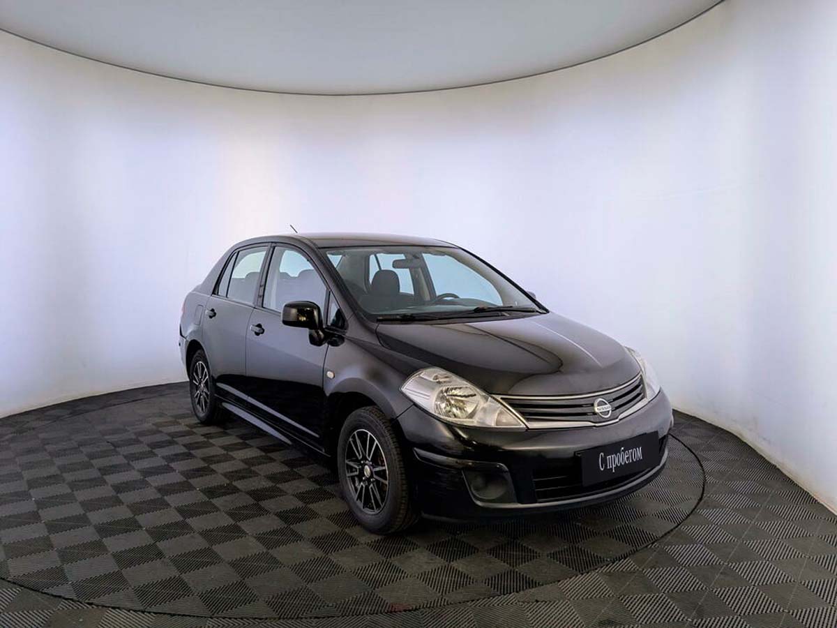 Nissan Tiida Черный, 2011, 120 858 км