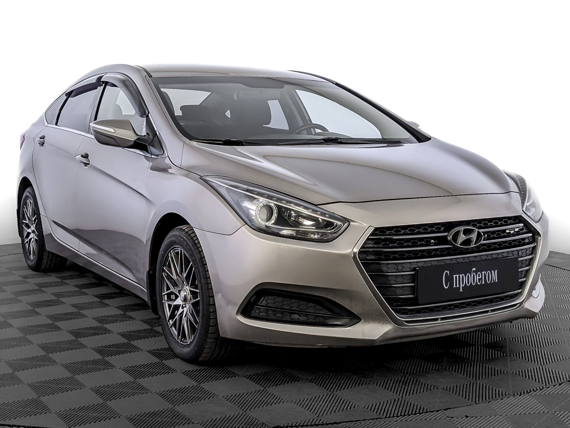 Hyundai i40 Бежевый, 2016, 140 000 км