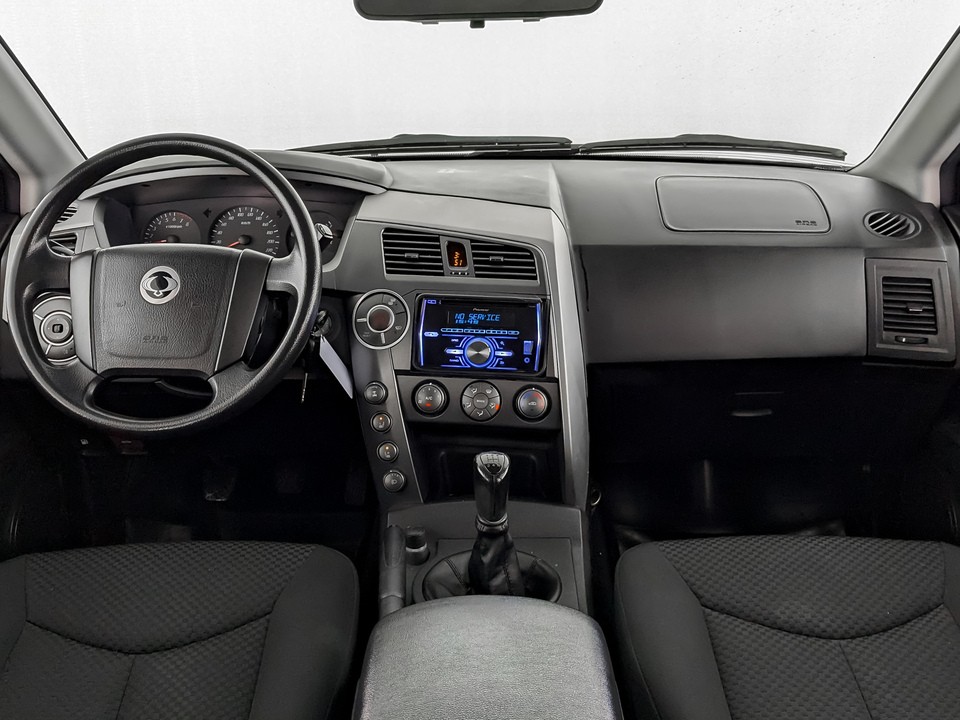 SsangYong Kyron Серый, 2014, 98 613 км