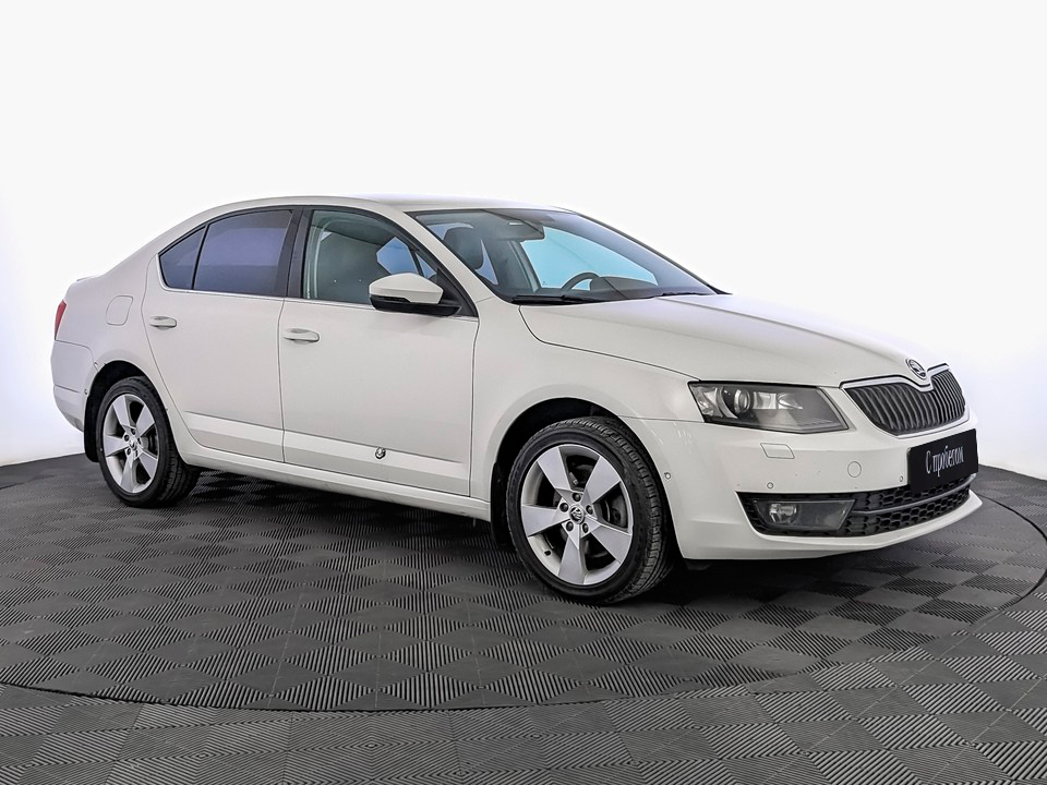 Skoda Octavia Белый, 2014, 192 803 км