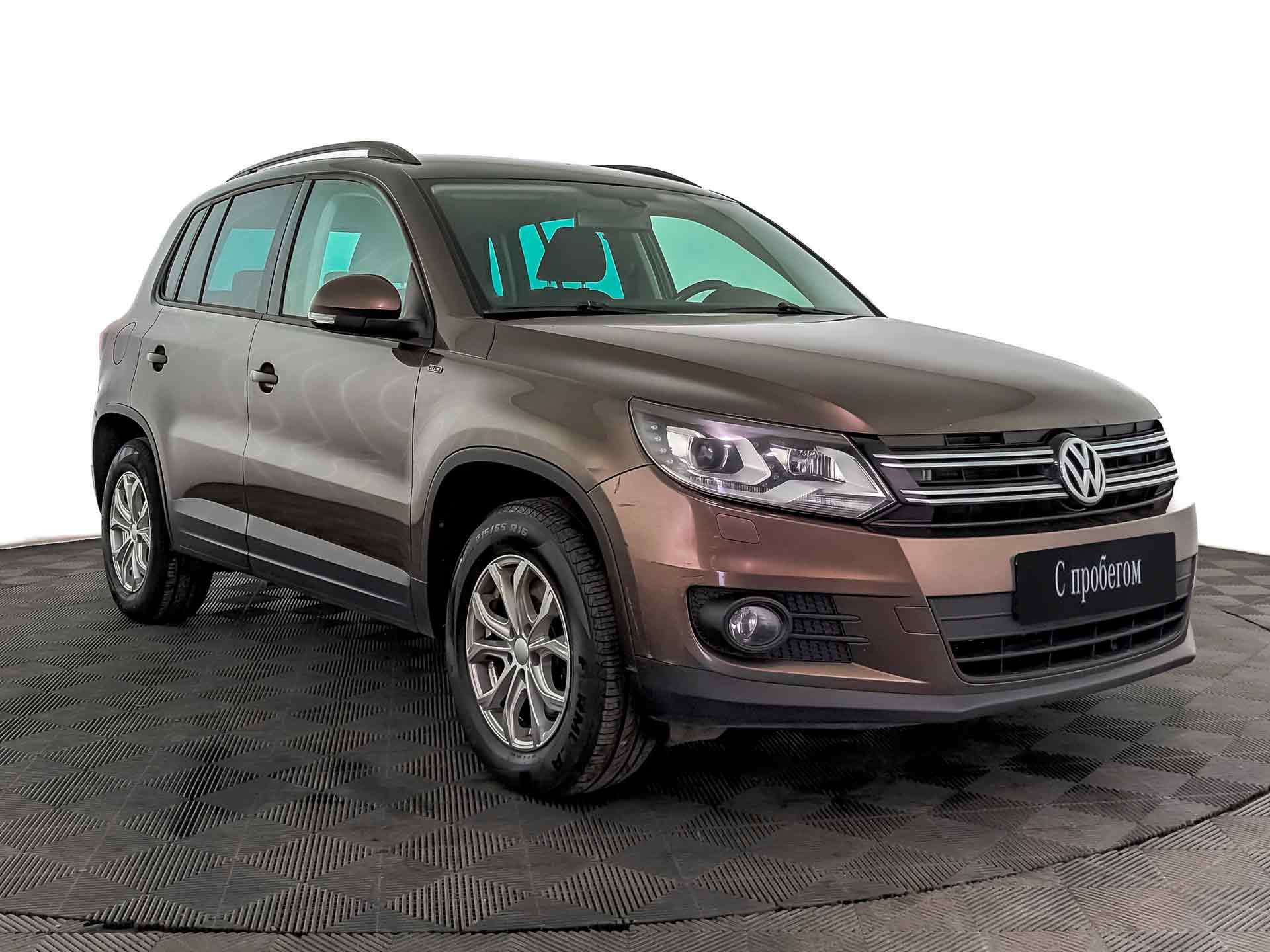 Volkswagen Tiguan Коричневый, 2012, 139 346 км