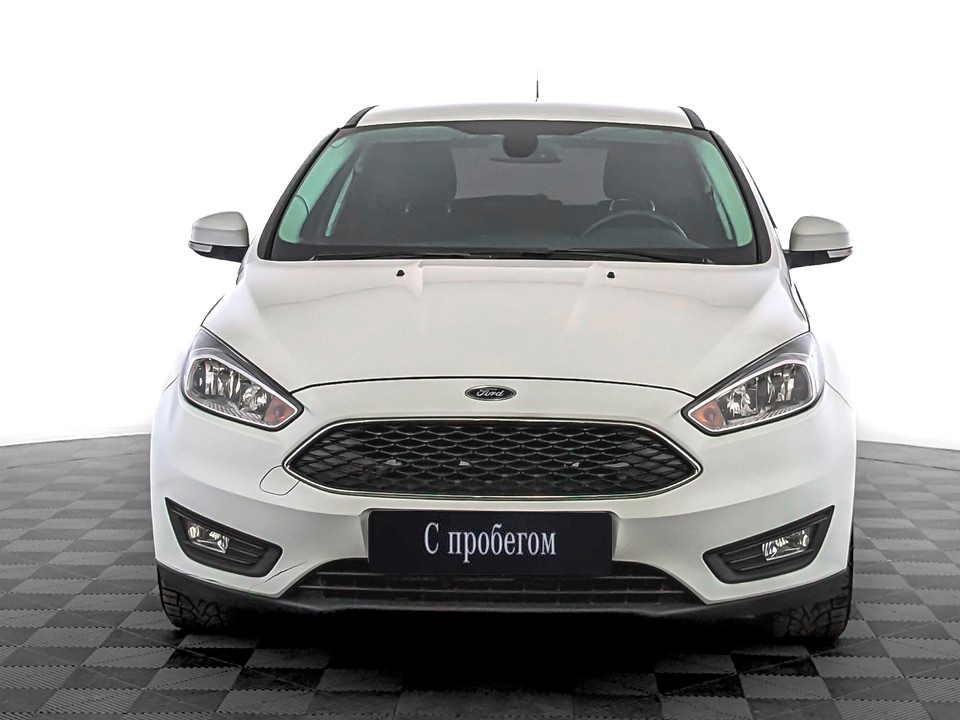 Ford Focus белый, 2015, 93 024 км