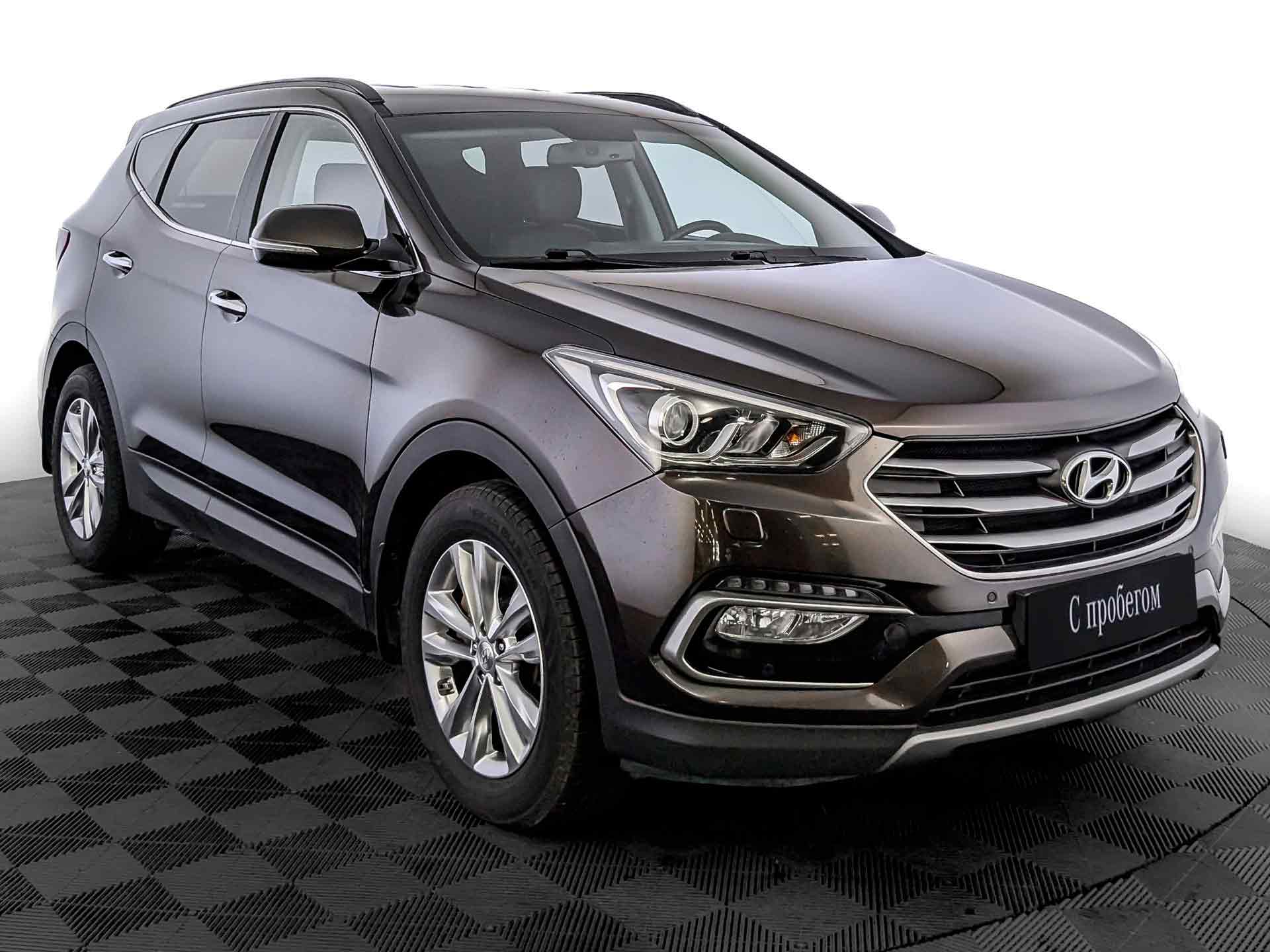 Hyundai Santa Fe Коричневый, 2017, 129 075 км