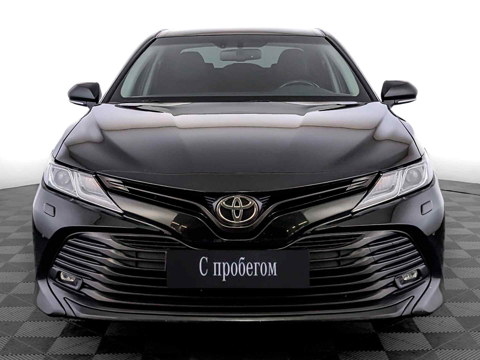 Toyota Camry Черный, 2019, 180 248 км