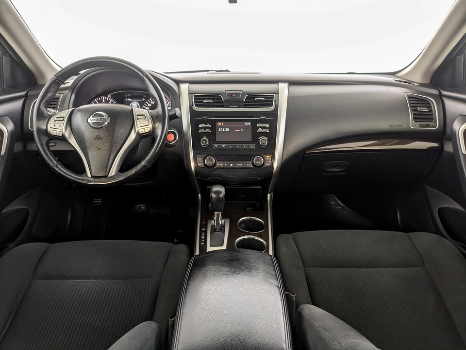 Nissan Teana Белый, 2014, 148 792 км