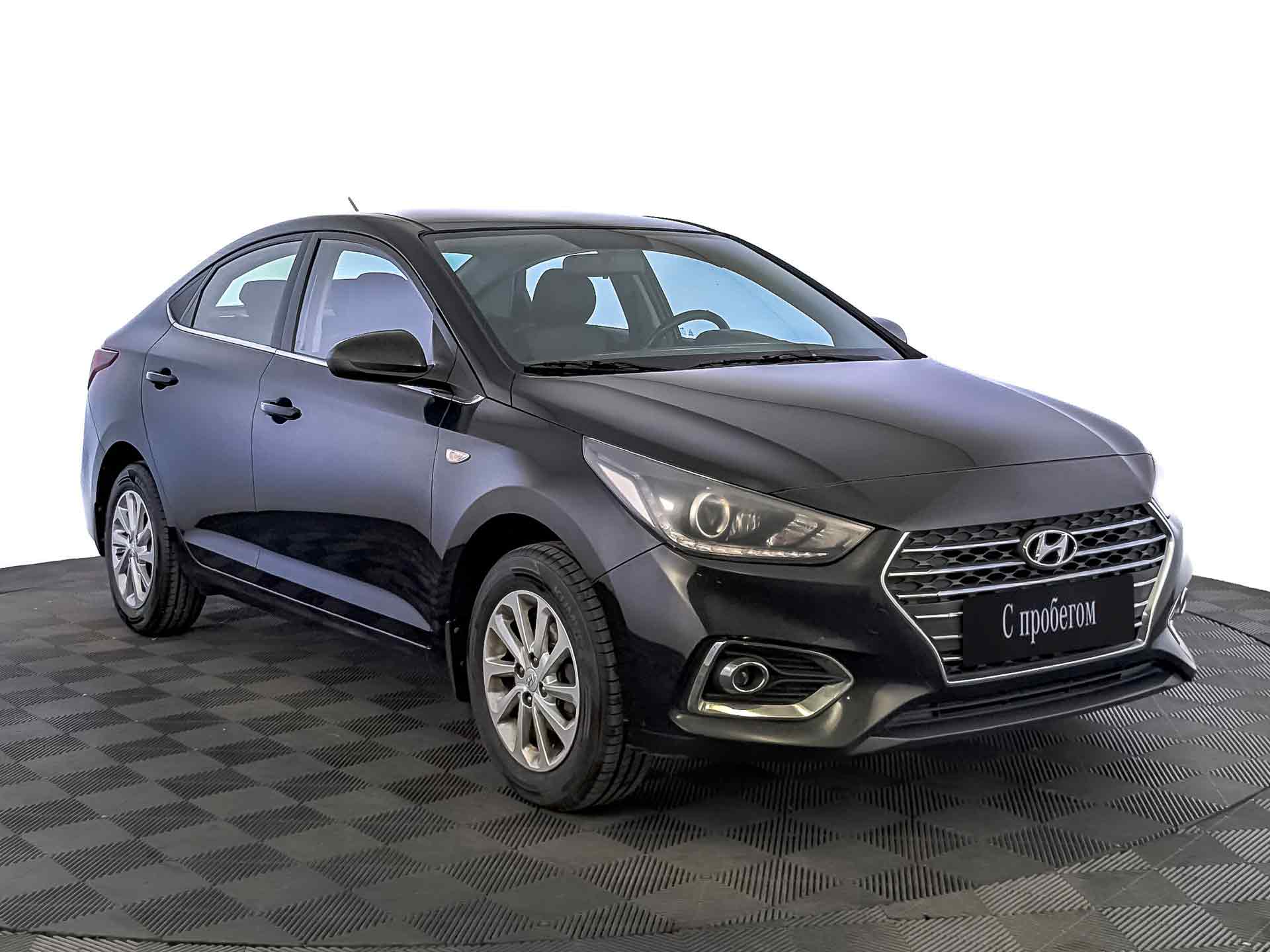 Hyundai Solaris Черный, 2018, 122 570 км