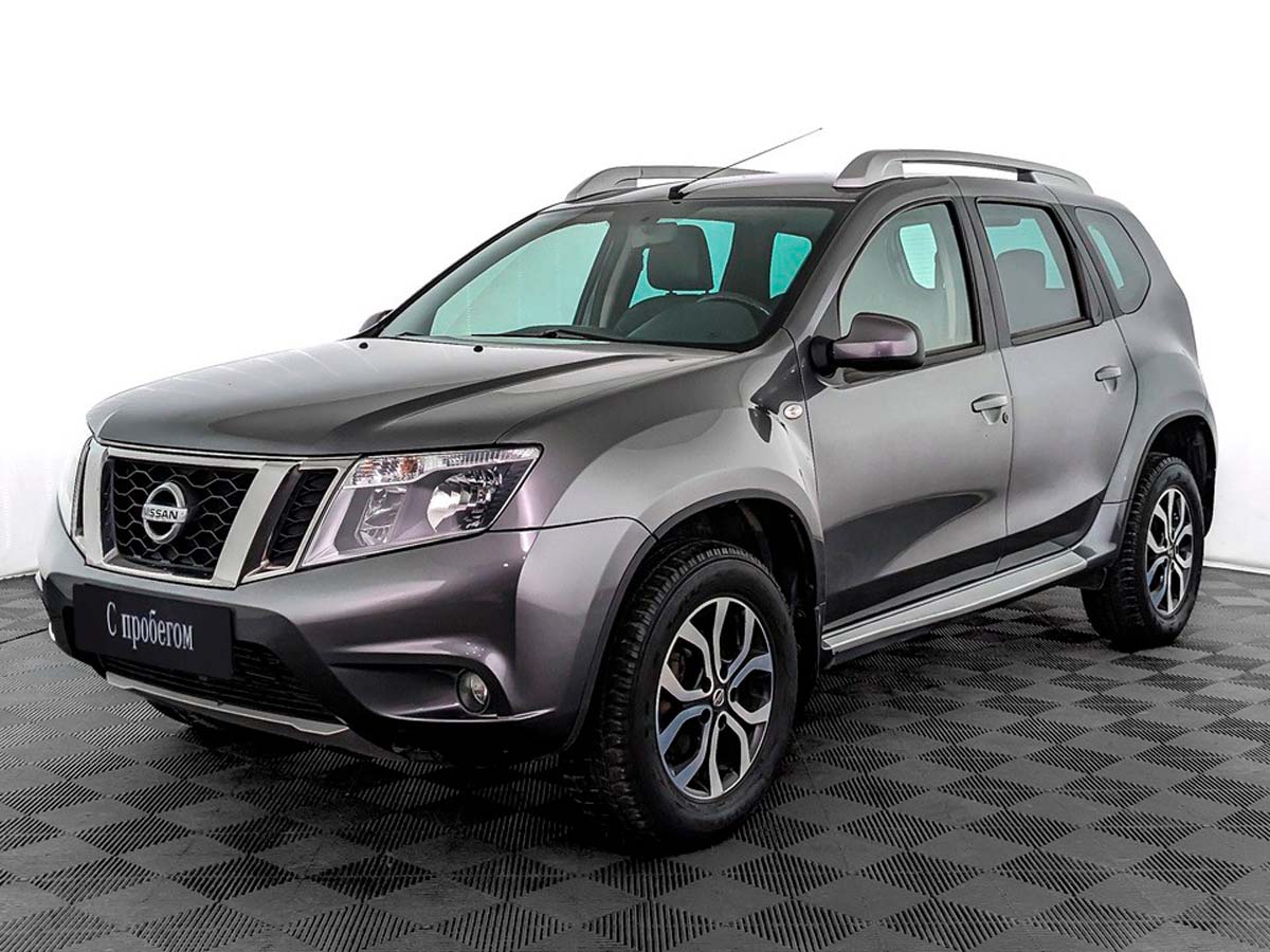 Nissan Terrano Серый, 2015, 88 430 км