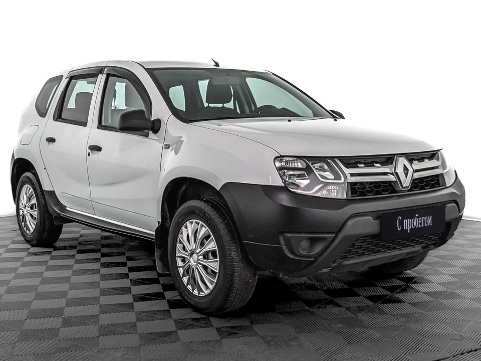 Renault Duster белый, 2018, 107 347 км