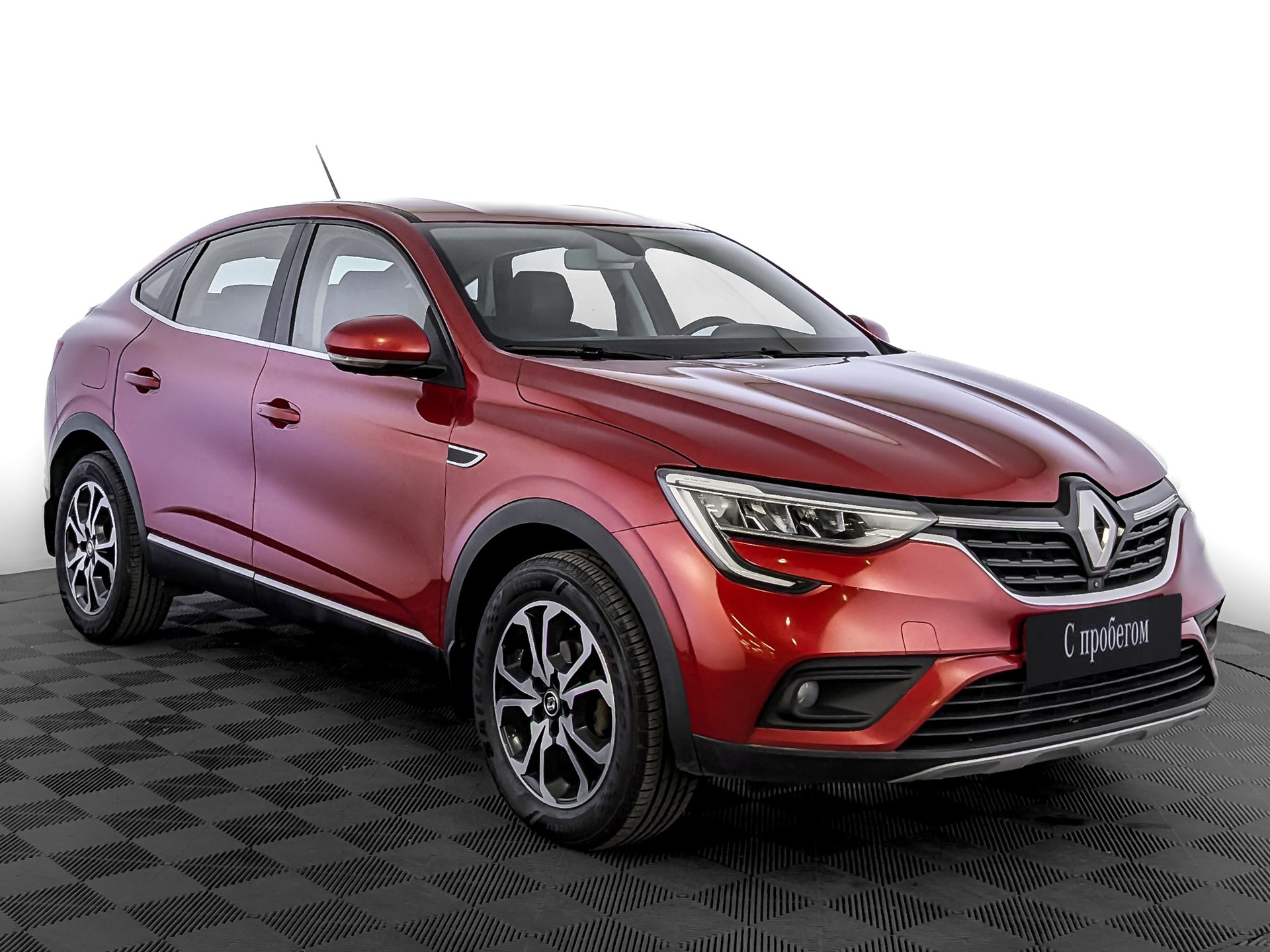 Renault Arkana Красный, 2019, 173 644 км