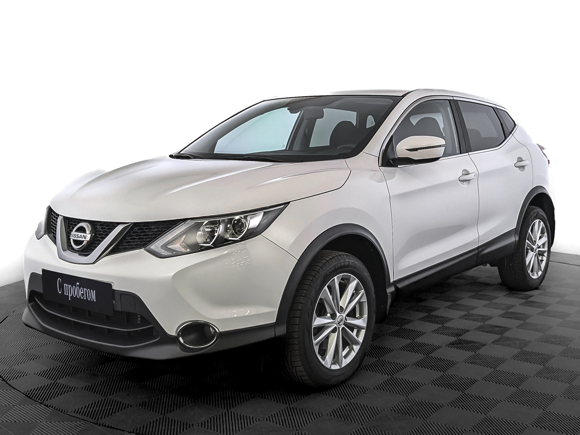 Nissan Qashqai Белый, 2018, 46 822 км