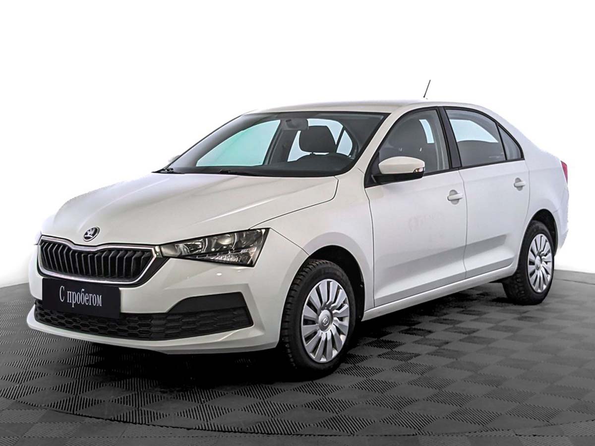 Skoda Rapid черный, 2021, 66 696 км